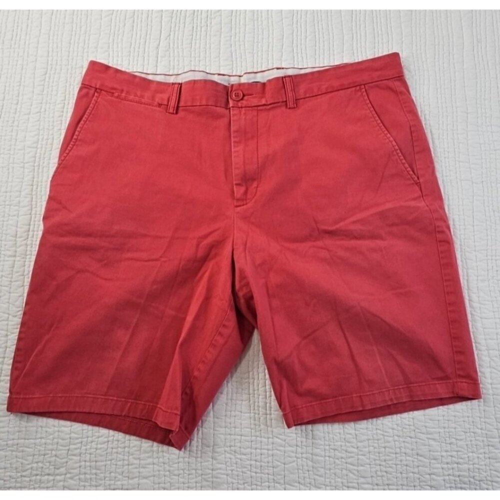 Old Navy Chino Shorts Men's Size‎ 40 Red Ultimate Tech Built-In Flex Slim Preppy